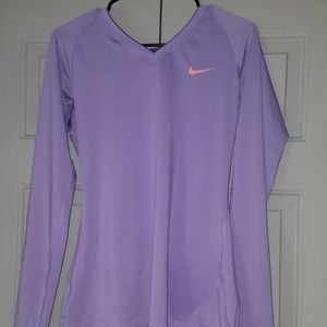 Nike fitted long sleeve shirt